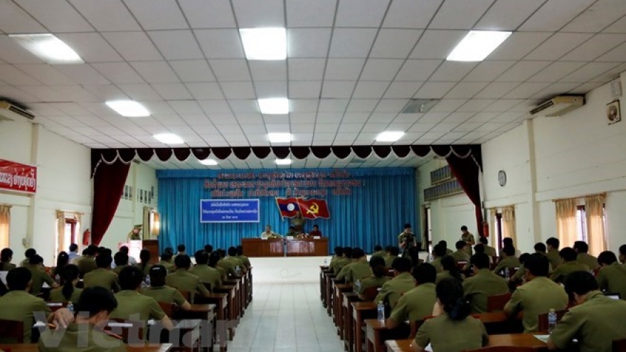 Vietnamese language class for Lao officials opens