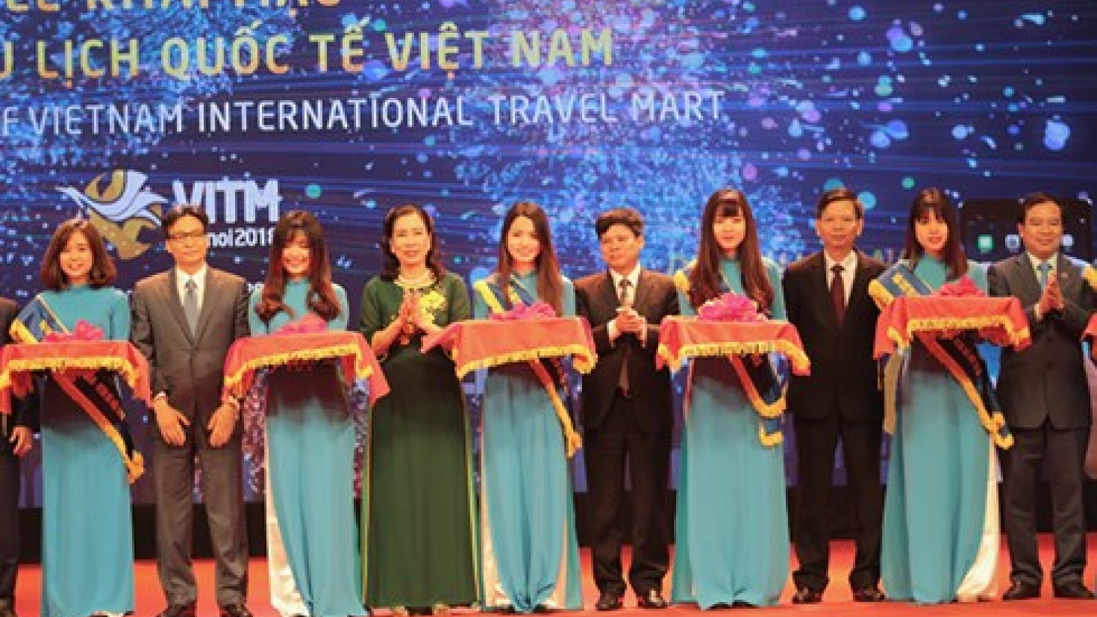 Vietnam Airlines, Jetstar Pacific attend int’l travel mart