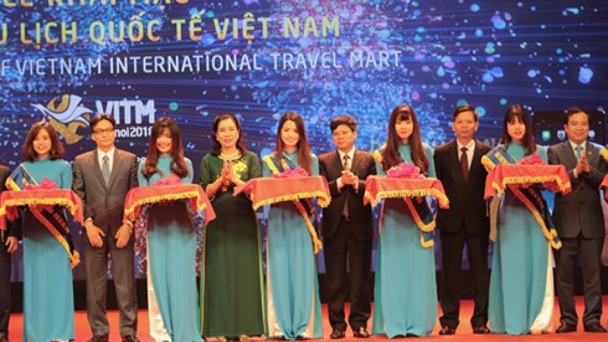 Vietnam Airlines, Jetstar Pacific attend int’l travel mart