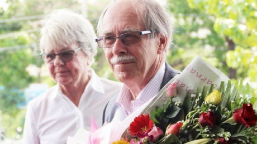 Dutch Nobel laureate in Physics visits Vietnam
