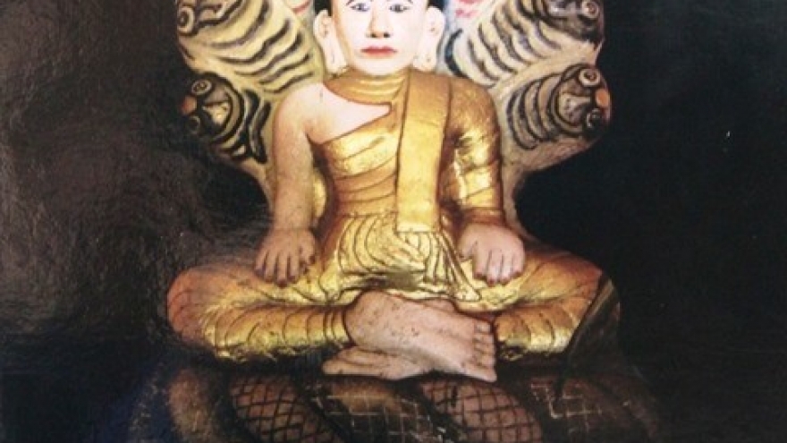 A fresh look at Hindu statues in Vietnam