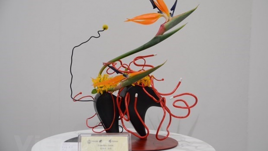 Vietnam attends Ikebana exhibition in Japan for first time