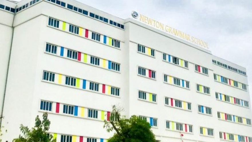 Cities, provinces urged to end cooperation with US ‘ghost school’