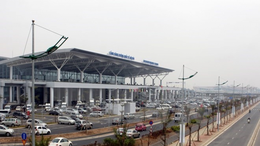 Vietnam’s airports welcome 43.3 million passengers