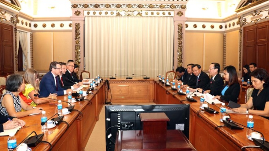 HCM City leader hosts Chief Minister of Australia’s Northern Territory