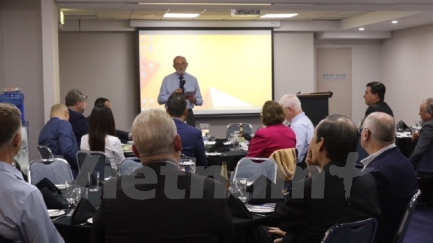 Seminar talks aquaponics industry in Vietnam, Australia