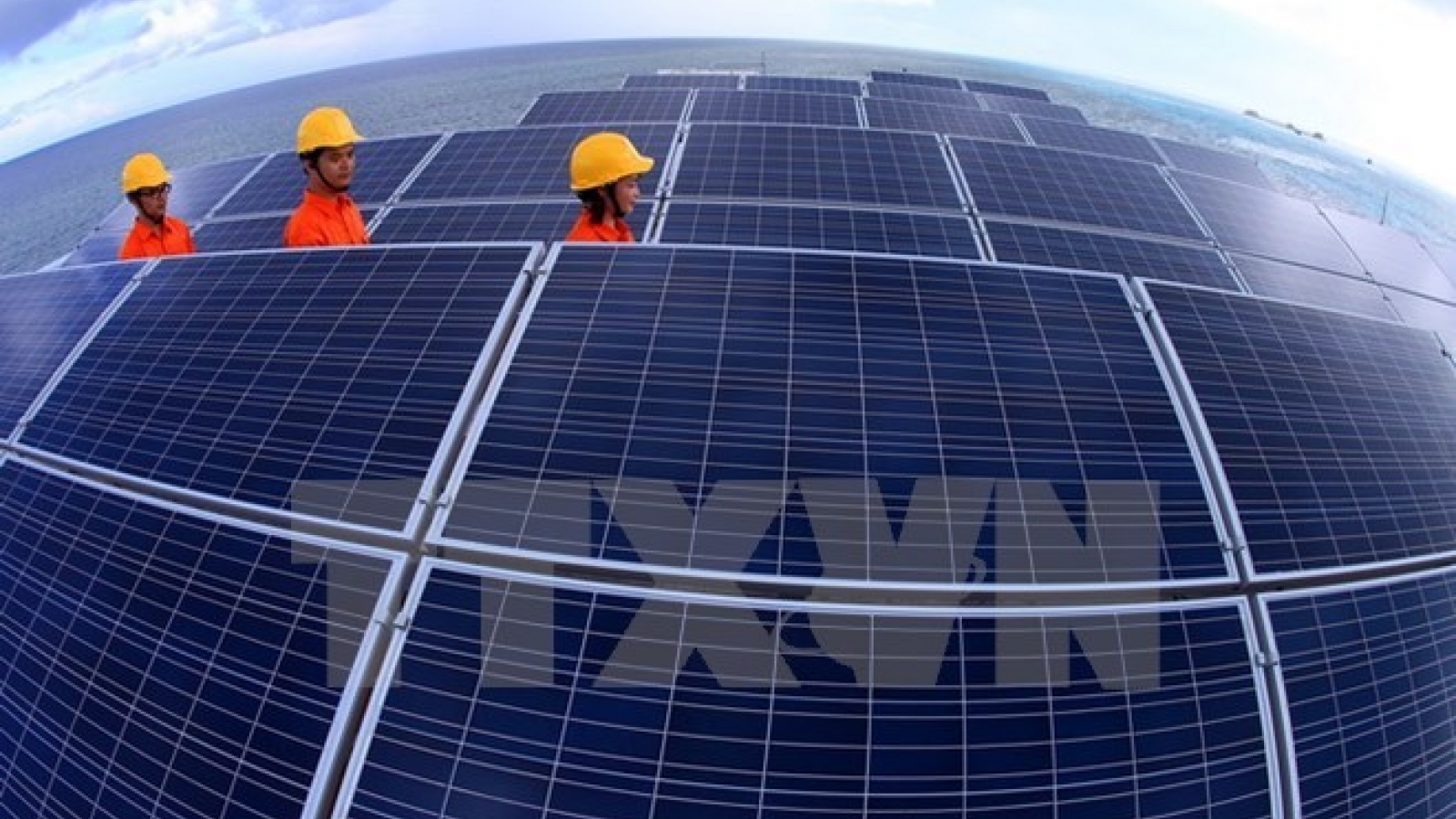 Indian group studies investment in solar power in Binh Phuoc