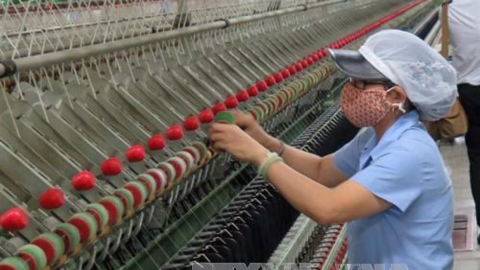 India firms seek to boost textile machinery exports to Vietnam