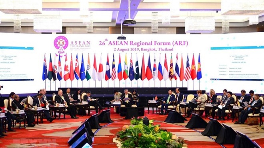Vietnam attends 26th ASEAN Region Forum