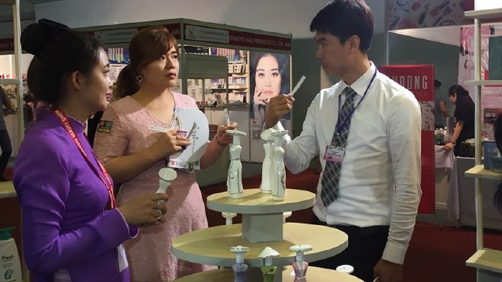 Foreign brands find Vietnam cosmetics market alluring