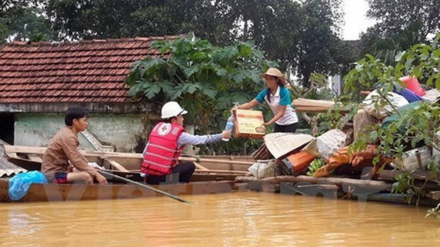 
        More support for flood victims in central region
                              