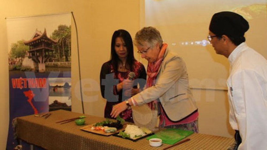 Vietnamese food delights guests at event in Argentina