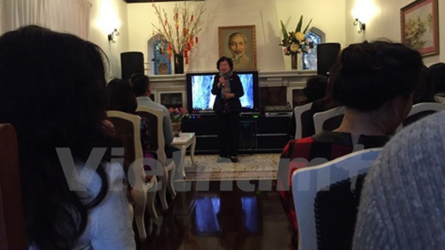 Vietnamese in Australia look toward homeland’s sea, islands