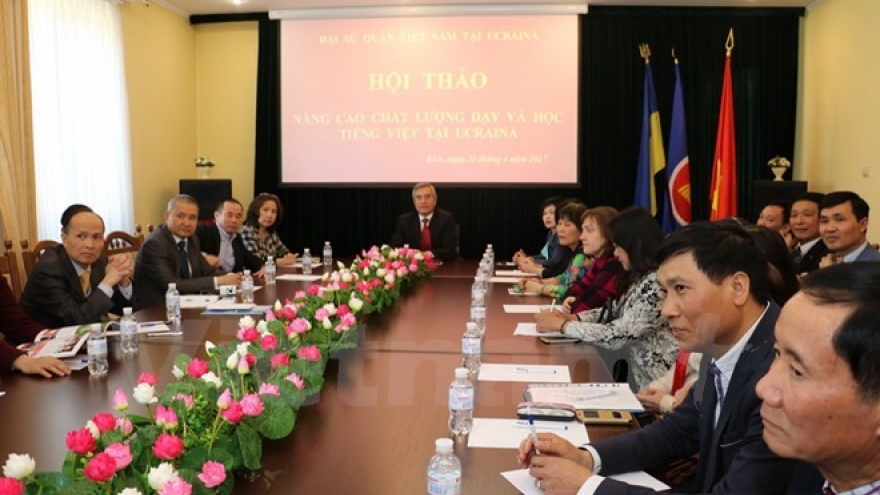 Workshop seeks to improve Vietnamese language teaching in Ukraine