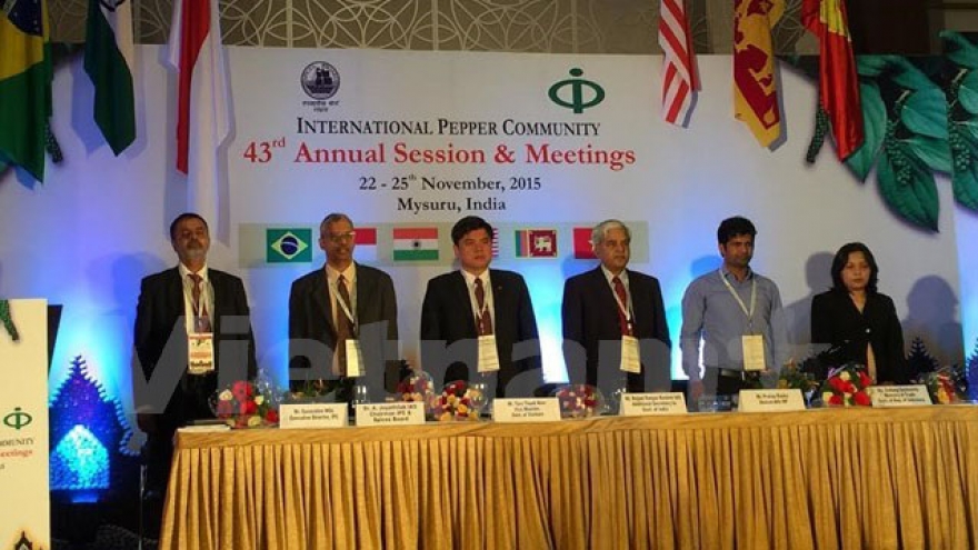 Vietnam attends International Pepper Community’s annual meeting