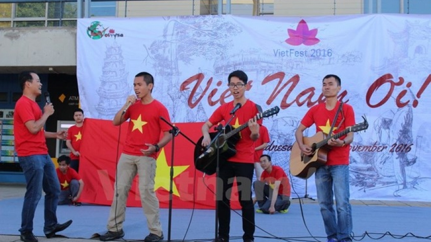 Vietnam cultural festival in Australia in full swing