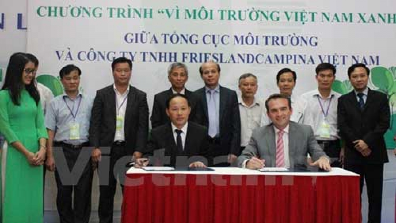 Dutch dairy producer backs Vietnam in environmental protection