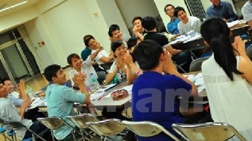 Japan employers woo young Vietnamese talent