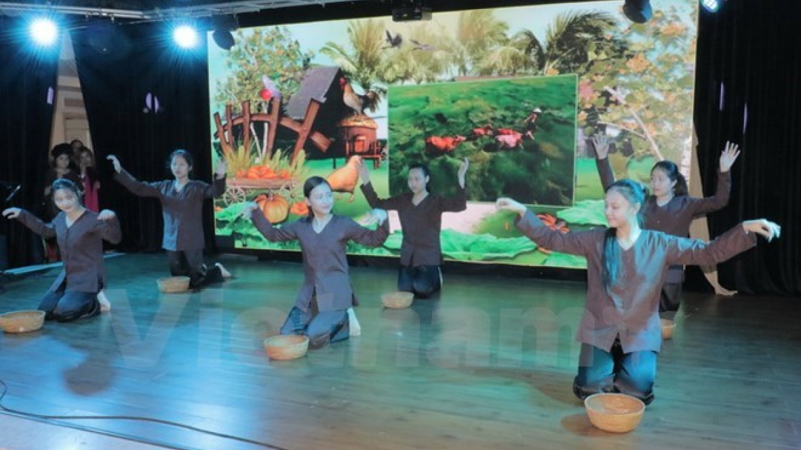 OV community in Moscow organises charity concert