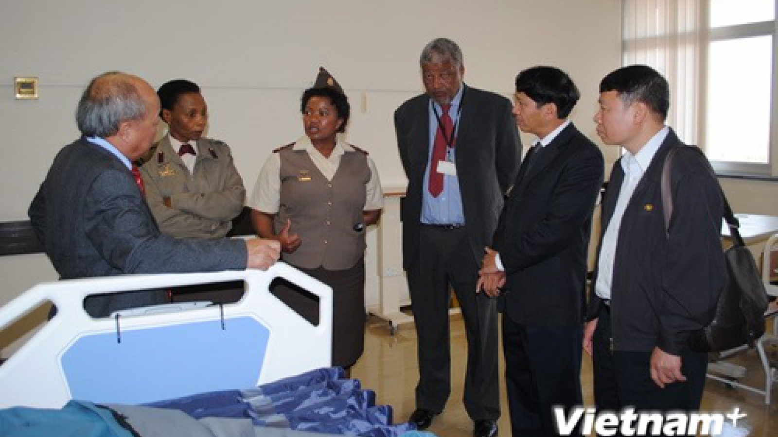Vietnam, South Africa cooperate in health care