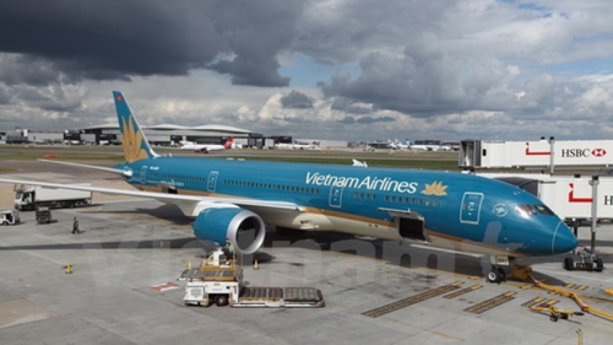 Vietnam Airlines conducts nearly 100,000 safe flights