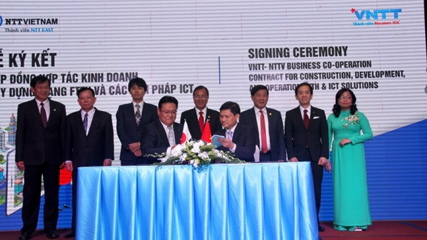 
        Vietnam, Japan firms partner in smart city building in Binh Duong
                              