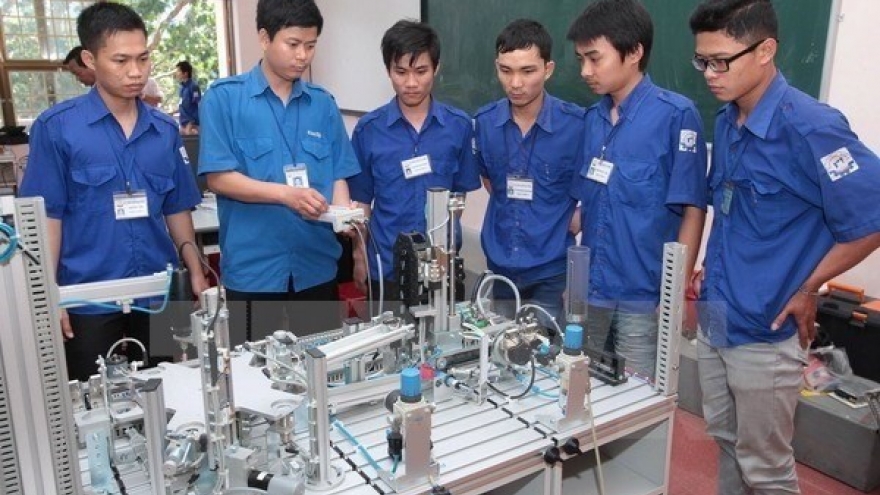 Industry links up with vocational educators to reduce skill gap