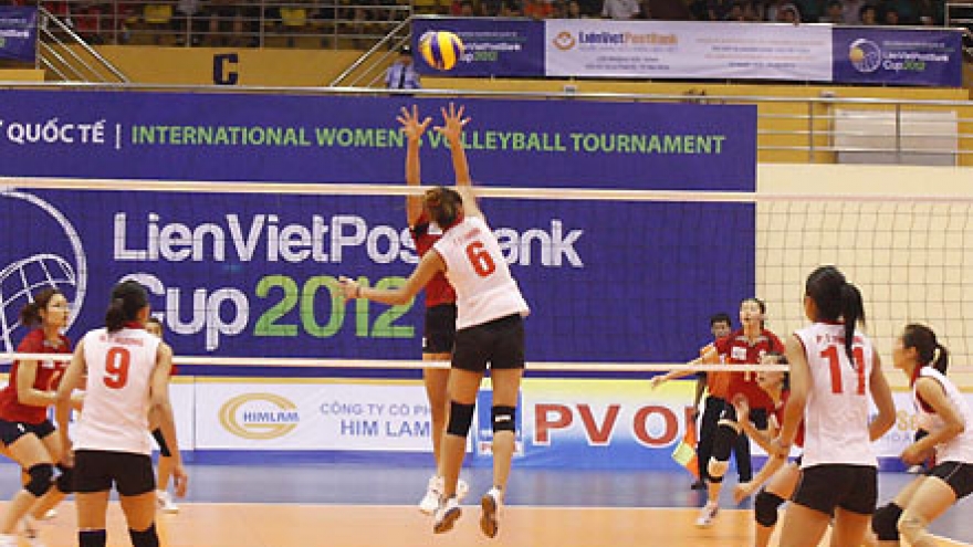 Vietnam defeats Kazakhstan at 2013 VTV Eximbank Cup