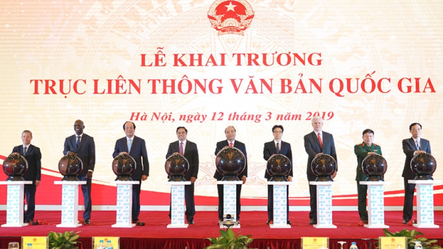 Vietnam builds e-cabinet and e-government