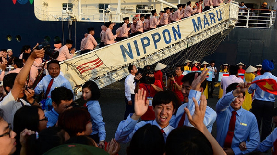 Vietnamese youths begin SEA journey