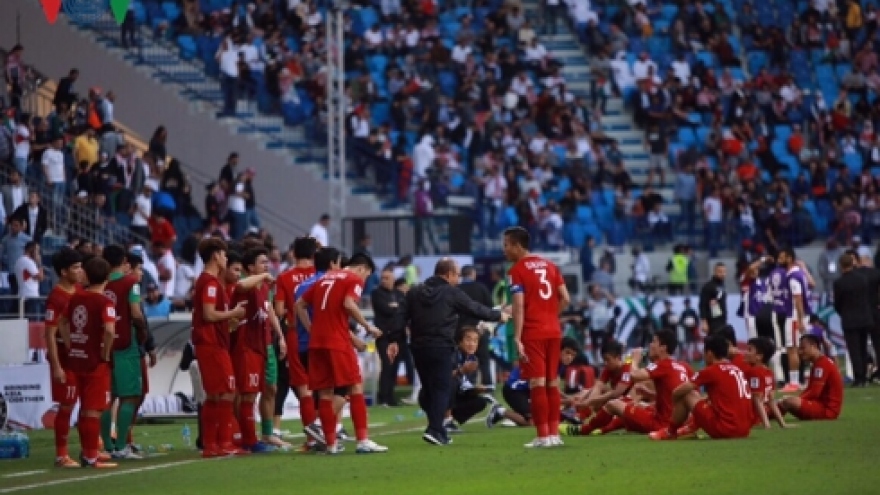 
        Fox Sport Asia names five best Vietnamese players of the Asian Cup
                              