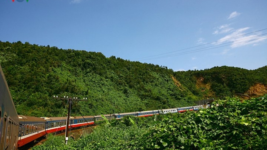 Scenic winding railway across Hai Van Pass