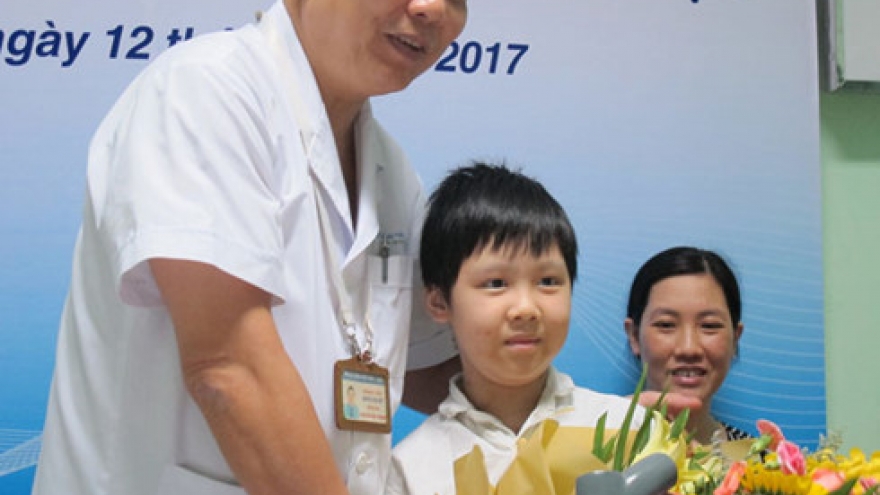 Youngest Vietnamese heart transplant patient goes home