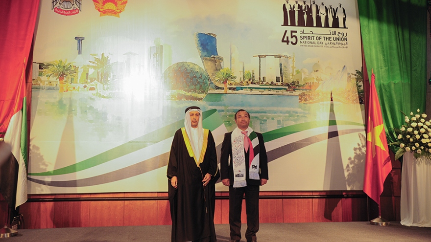 UAE celebrates its 45th National Day in Hanoi