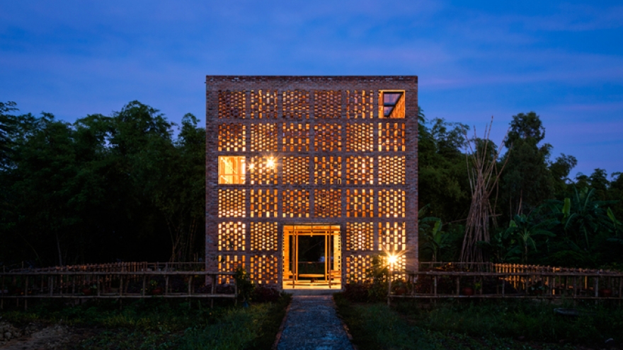 Vietnamese brick house bags coveted architecture award