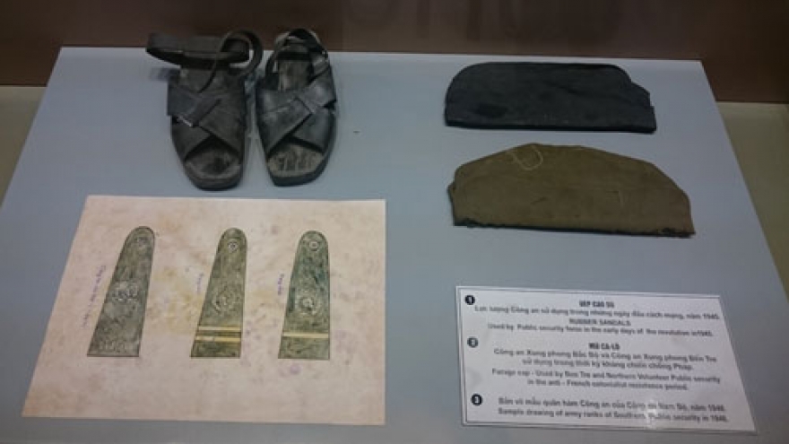 Images: Priceless war artifacts of Vietnam's police force on display