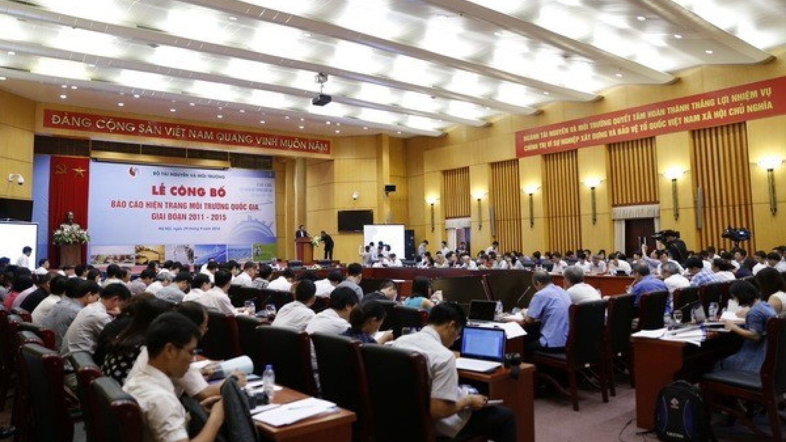 Citizens must help with waste treatment