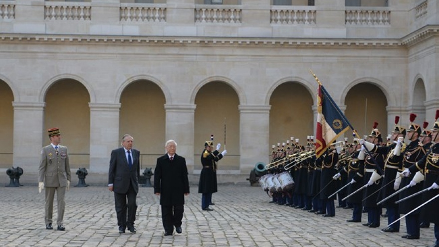 Party chief Nguyen Phu Trong active in France