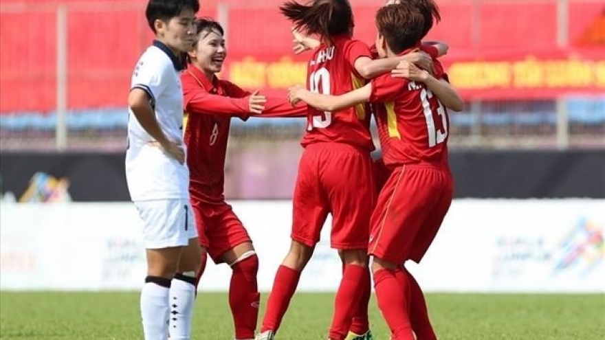 Vietnam to face Philippines in AFF women's football champs semi-finals
