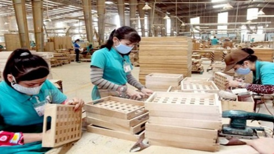 Wood exports hit nearly US$5 billion in 7 months