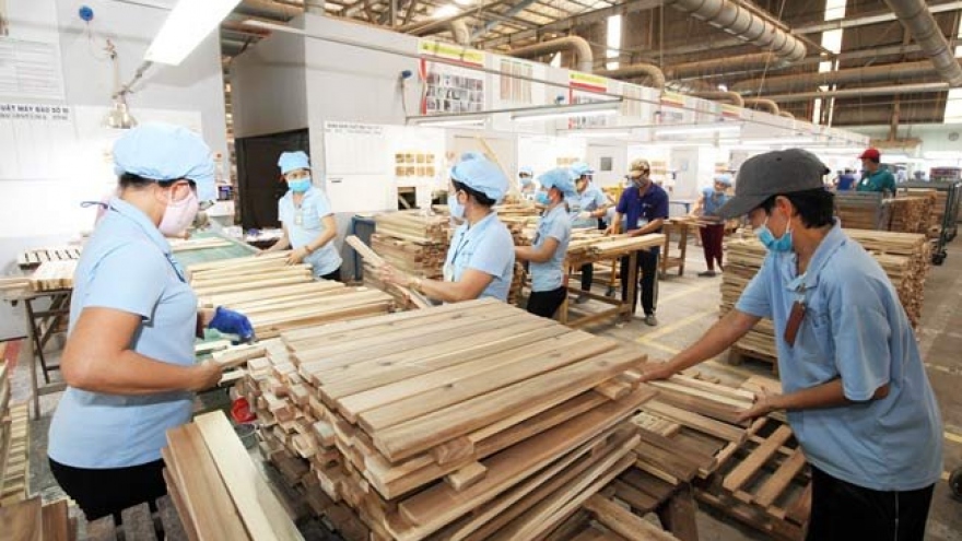 Wood industry: Sustainable development