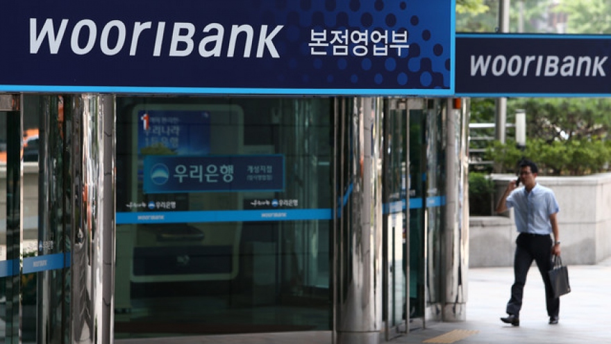 Woori Bank gets green light to open in Vietnam