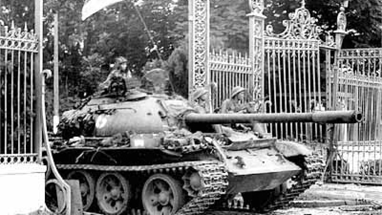 Vietnam’s April 30 victory in foreign media spotlight