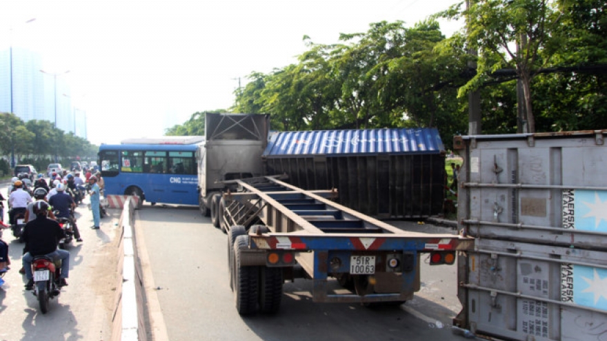 Semi driver charged with manslaughter after deadly HCM City crash
