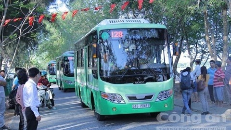 HCM City pilots electricity-powered bus routes