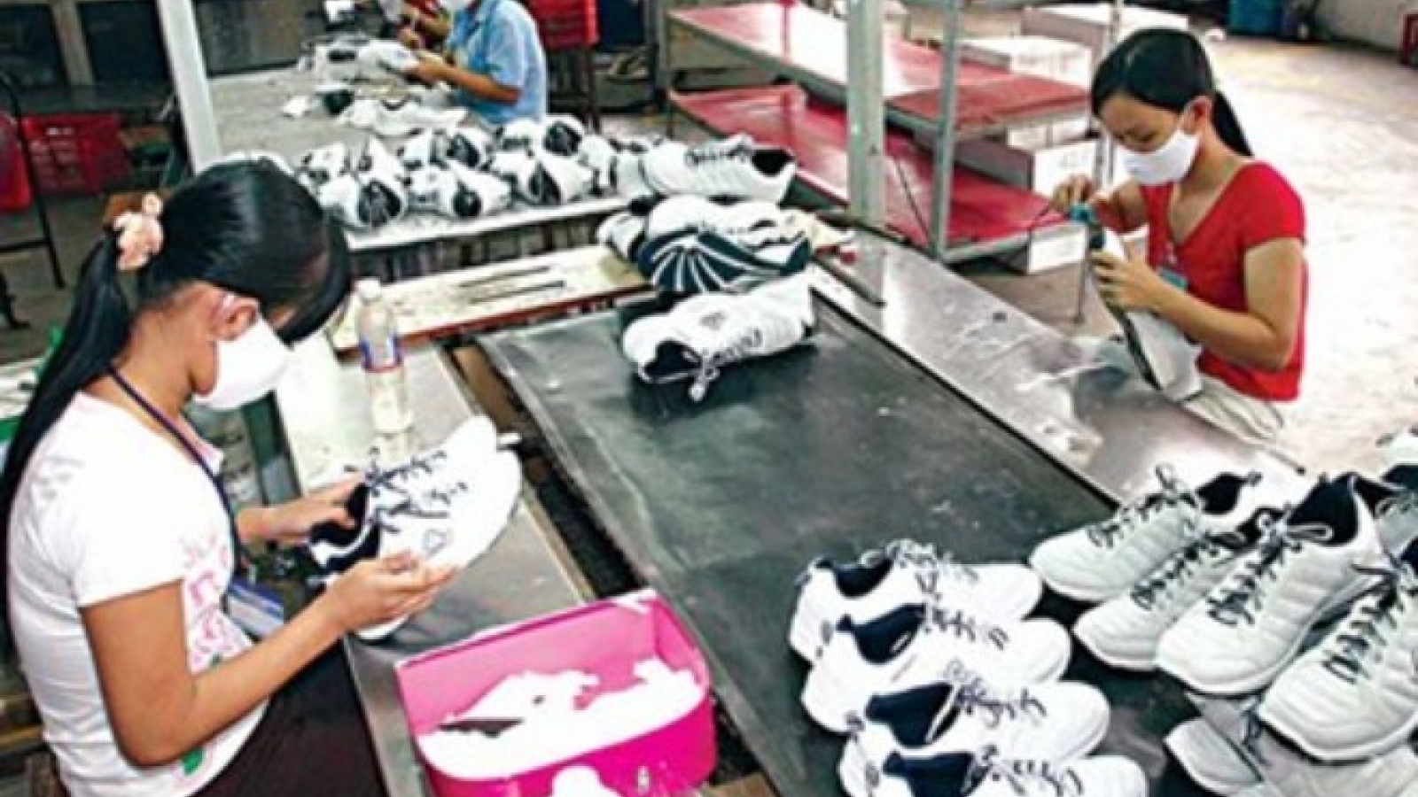 Vietnam enjoys trade surplus with Australia