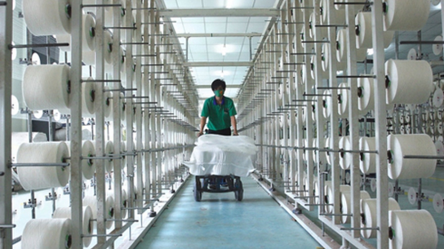 Fibre & yarn exports rise in past 7 months