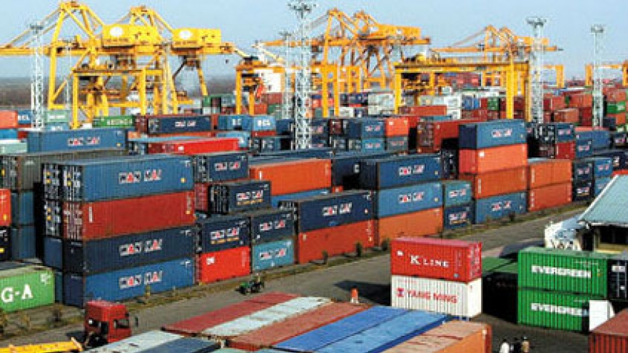 Vietnam’s deficit widens as domestic demand rebounds