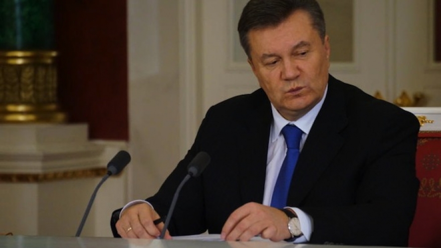 EU extend sanctions on Ukrainian officials and citizens