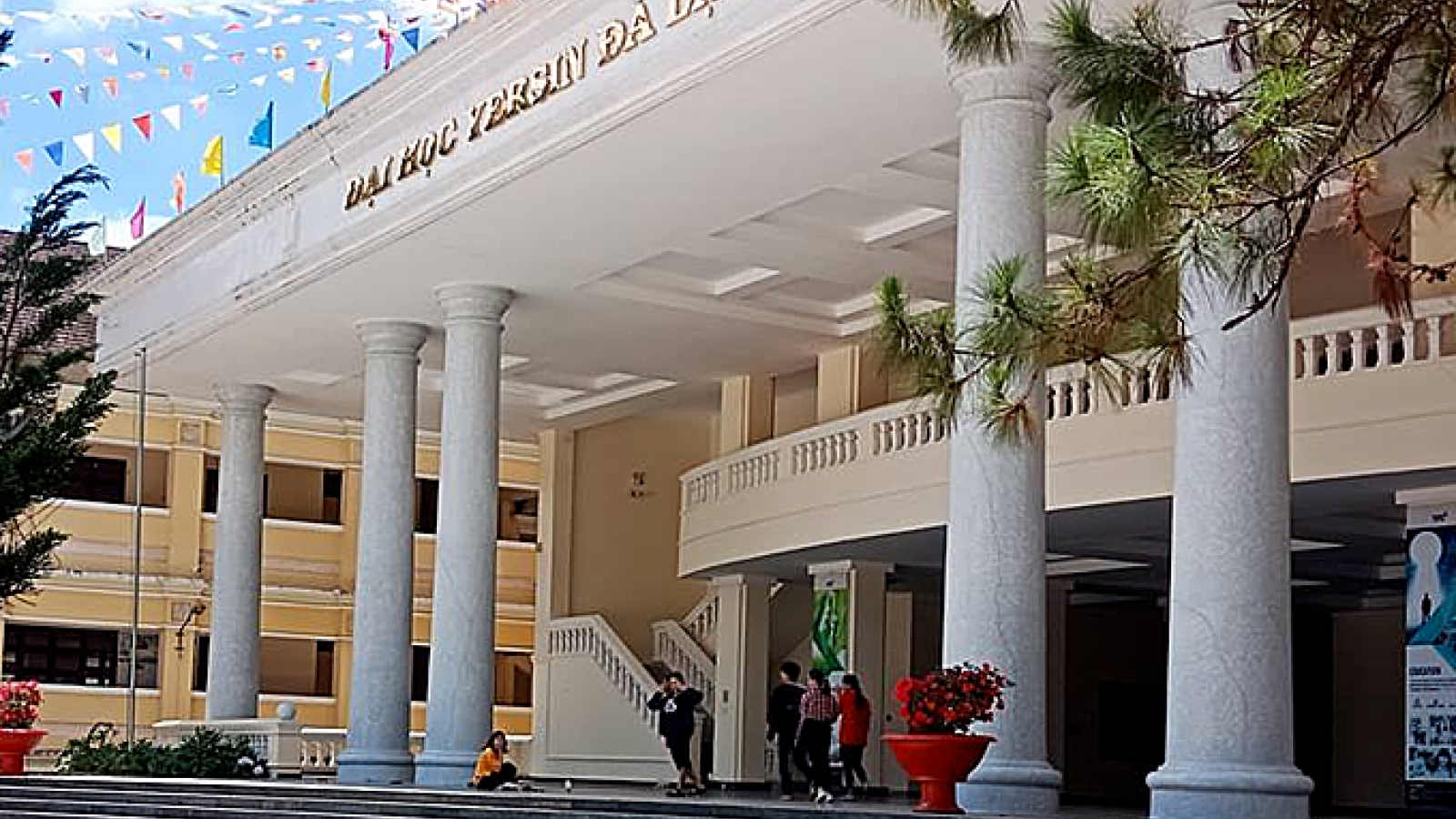 Malaysian fund acquires major Vietnam education company